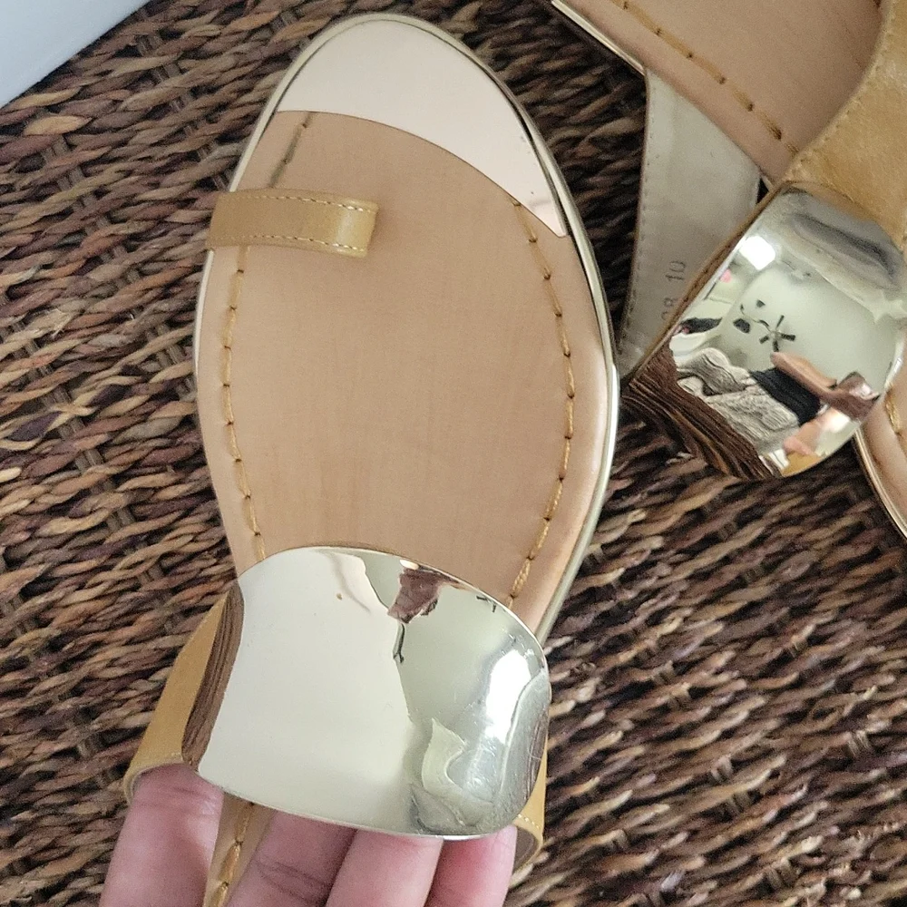 Camel Sandals - Picture 2 of 2